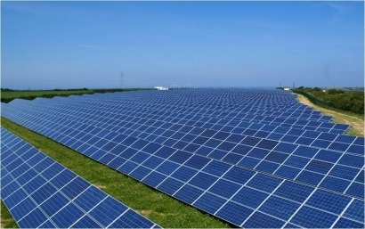 Want to cut risk and earn more, stay away from coal and invest in solar