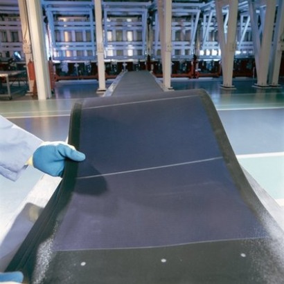 Chinese government comes to the rescue of its domestic PV manufacturers. report says