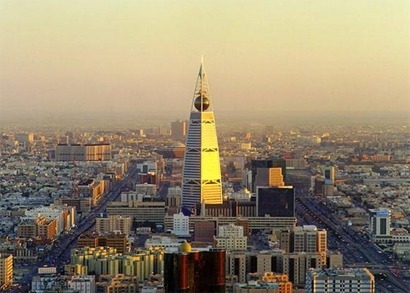 Saudi Arabia awards $380 million PV contract to South Korean firms