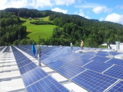 Innotech Solar supplies Austrian industrial park with PV modules