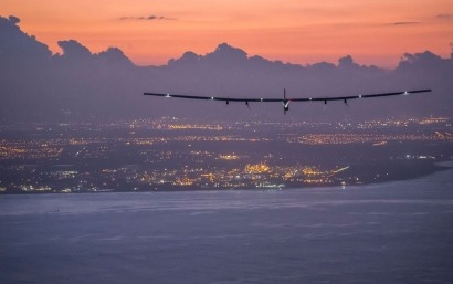 Solar Impulse grounded in Hawaii