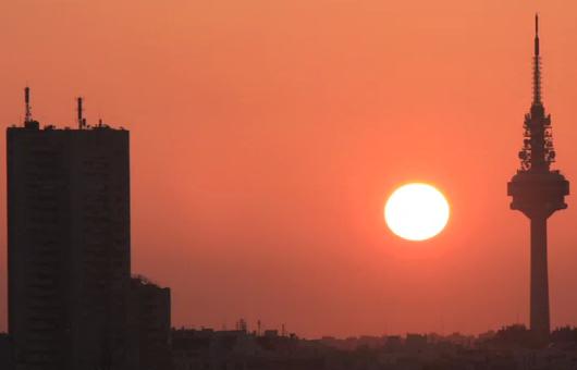  Las energías renovables reducirán el precio de la luz del 4% al 10% en 2026 