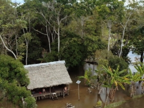 Más de 5.000 personas que viven zonas aisladas de la Amazonía reciben sistemas fotovoltaicos domiciliarios