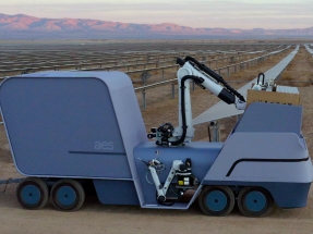 Atlas, el robot de AES para instalación de paneles fotovoltaicos