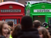 Las cabinas telefónicas de Londres se transforman en cargadores para móviles