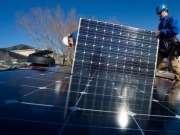 Canadian solar strikes deals at home and abroad