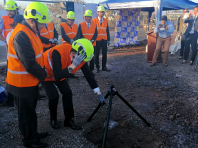 Galápagos: Inician la construcción de una planta fotovoltaica con un sistema de almacenamiento de energía