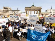 Solar industry takes to streets over tariff cuts