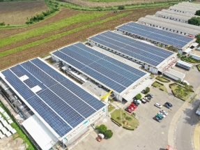 Inauguran en los techos de un parque industrial un sistema fotovoltaico de 4 MW