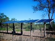 Instalan un sistema de bombeo de agua fotovoltaico