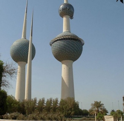 Kuwait plans 100 solar-powered fueling stations by 2020