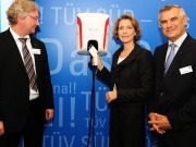 &iquest;El enchufe del garaje o una "unidad de recarga" espec&iacute;fica?