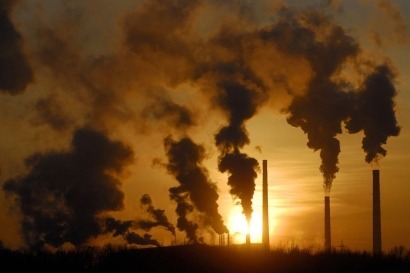 UNEP says renewables key to getting emissions on safe track