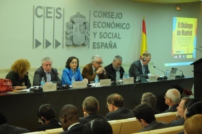 Aguilar apuesta por el "despegue definitivo" de las energ&iacute;as renovables