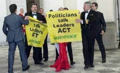 Dinamarca &ldquo;debe&rdquo; seis d&iacute;as a los activistas de Greenpeace