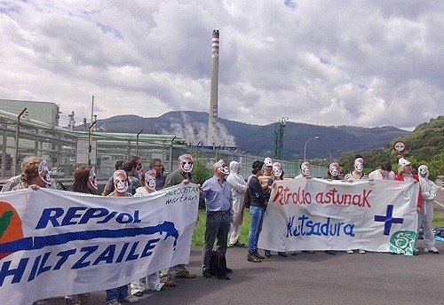 Manifestación ecologista en Muskiz Manifestación ecologista en Muskiz