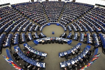 El Parlamento Europeo admite a trámite la petición sobre autoconsumo defendida por Holtrop