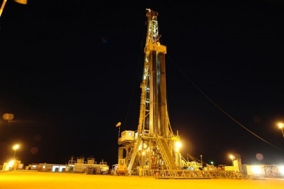 El petr&oacute;leo se come en dos d&iacute;as las primas a las renovables de un a&ntilde;o