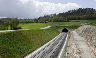 Acciona, primera constructora del mundo en certificar la huella ambiental de sus infraestructuras