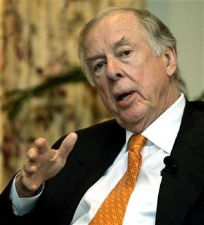 T. Boone Pickens wavering on wind?