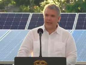 El presidente Duque anuncia una subasta de energías renovables para 2021 "por encima de los 5.000 MW"