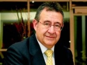 “El sector renovable español está surfeando la última ola”