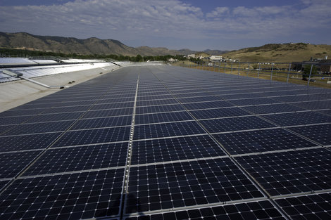 Walmart commits to doubling of US on-site solar projects by 2020  