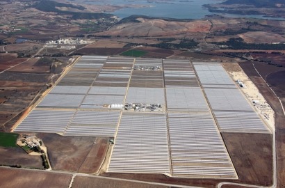 It may rain mainly on the plain in Spain, but the sun shines bright in the valleys