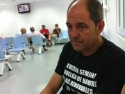 El SAMUR traslada al hospital a Ángel Vadillo, el alcalde en huelga de hambre
