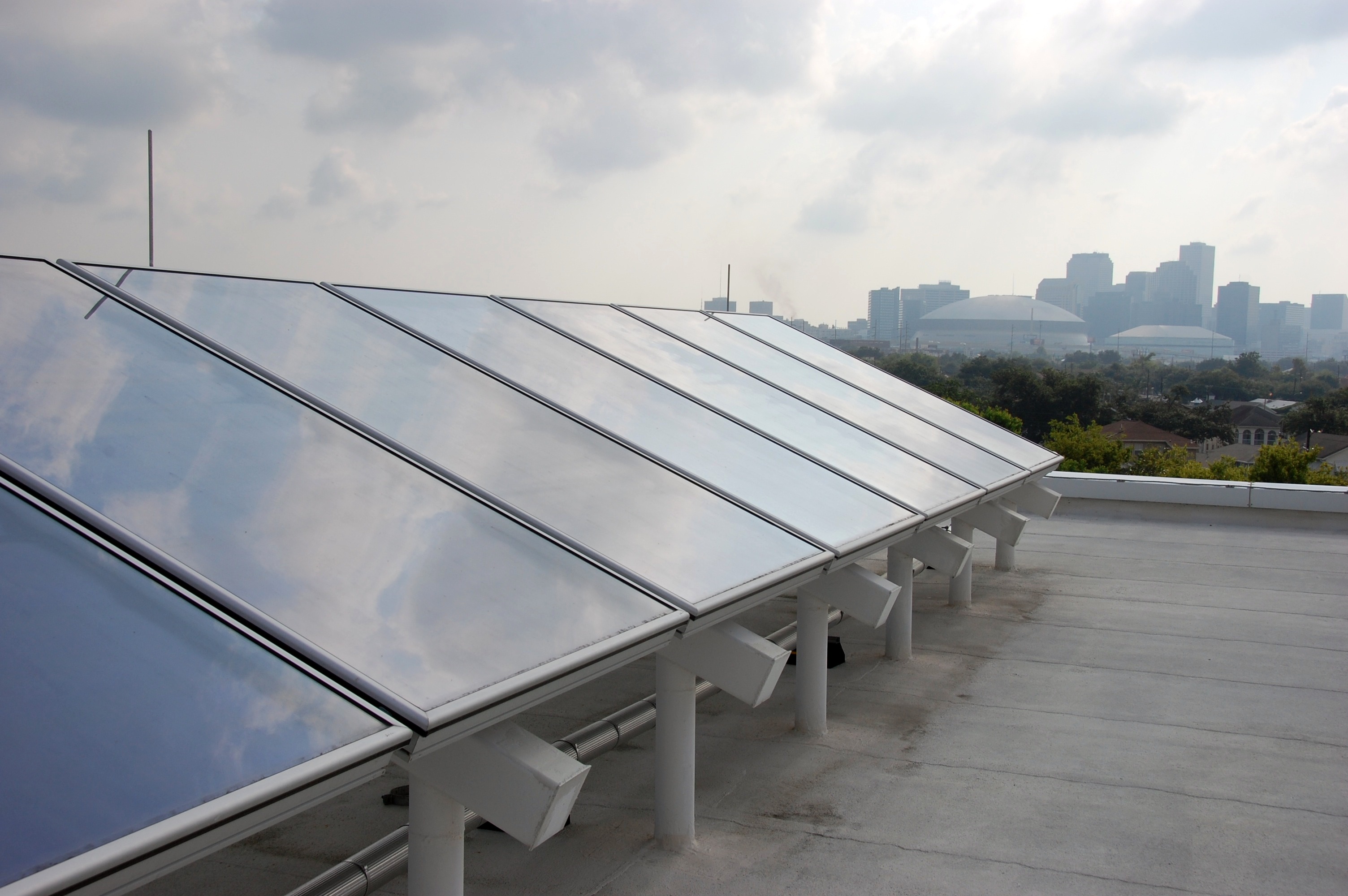 Cost Reduction In The Service Sector Through Solar Thermal: An Opportunity For Mexico